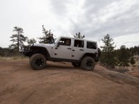 ChinaWall2016-4493 : China Wall, Jeep