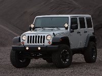 130505-0000204031-GP5B7110 : Jeep