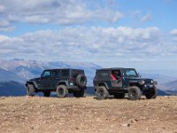 SwanRiver-5303 : Jeep, Swan Lake